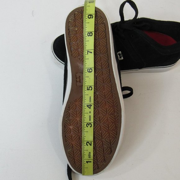 DC Low Suede Skateboarding Sneakers Sport Shoe Black /white - Picture 10 of 10